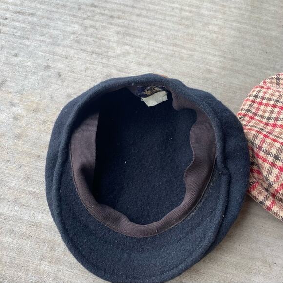 Lot of 2 paperboy hats docker black and red and tan plaid Burton hat vintage - Picture 8 of 12